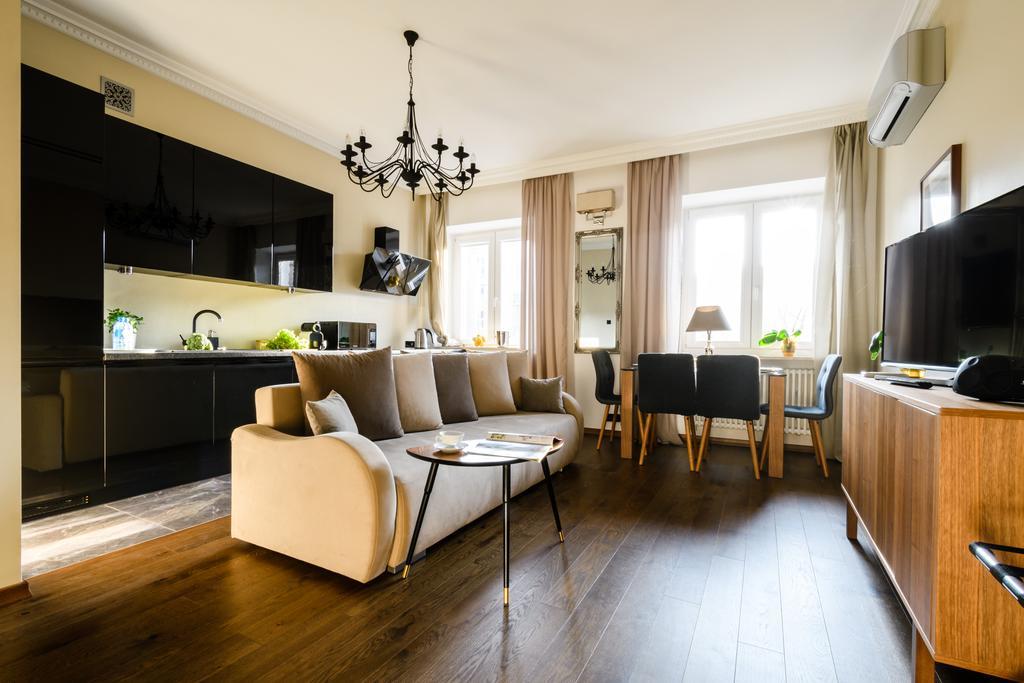 Shakespeare By Art Demo Apartment Warsaw Luaran gambar